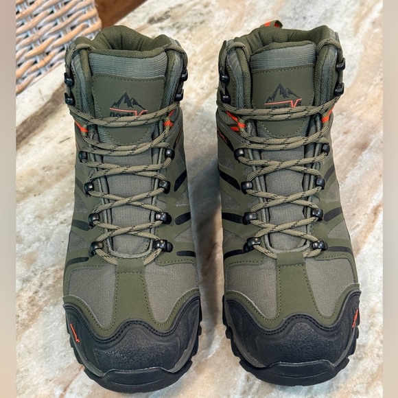 Men’s NORTIV8 Outdoor Non-Slip Hiking Boots- Army green/black/orange. Size 9.5 - Picture 3 of 9